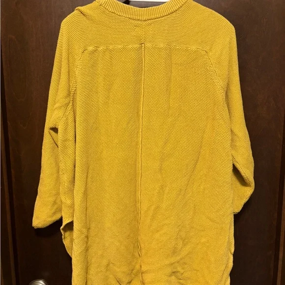 Yellow Crew Neck Sweater with Cozy Fit - Picture 3 of 3